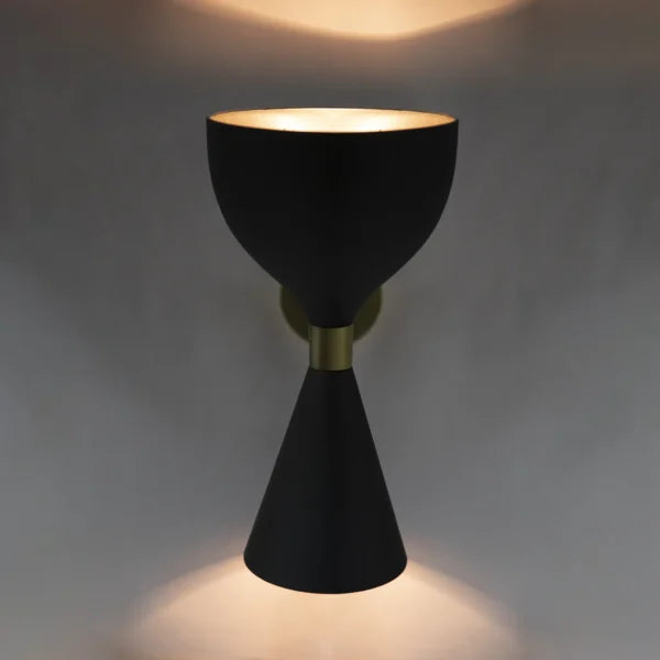 Aegeon Sconce