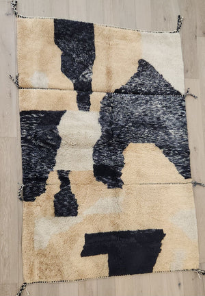 Moroccan Wool Rug 8'9" x 6'1" - IN STORE